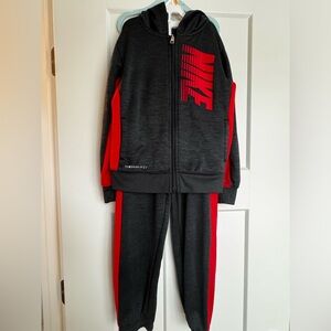 Nike therma-fit zip-up hoodie matching set